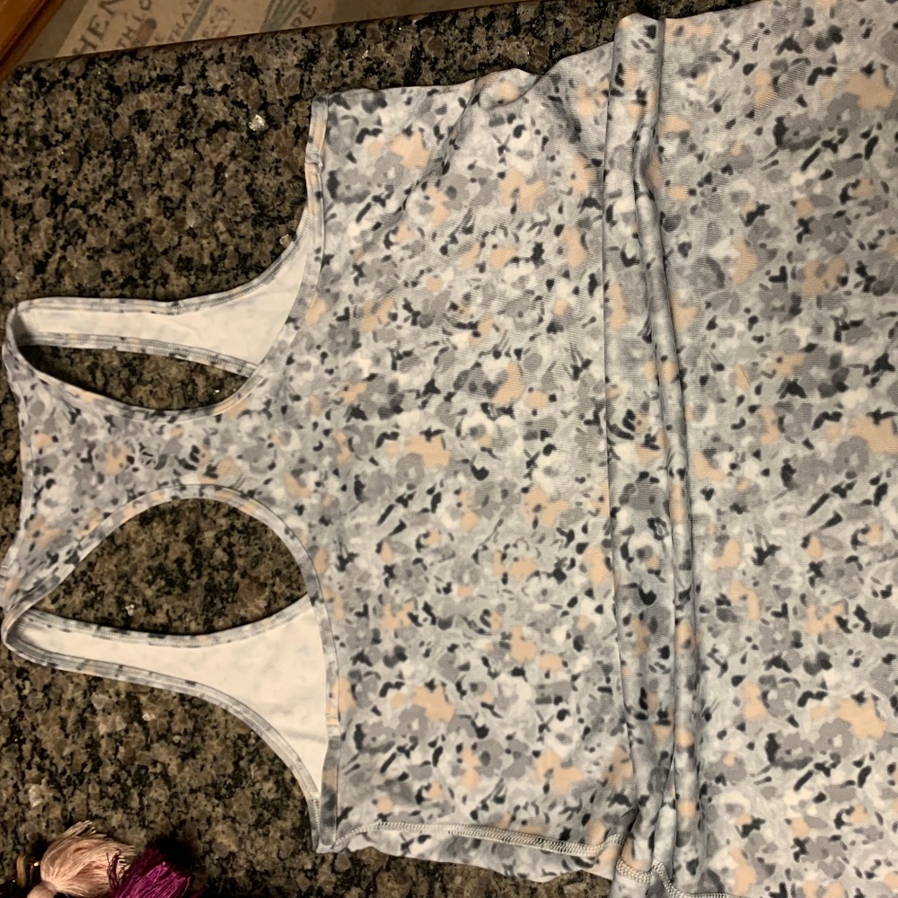 Lululemon Speckled Workout Tank Top- Size 6
